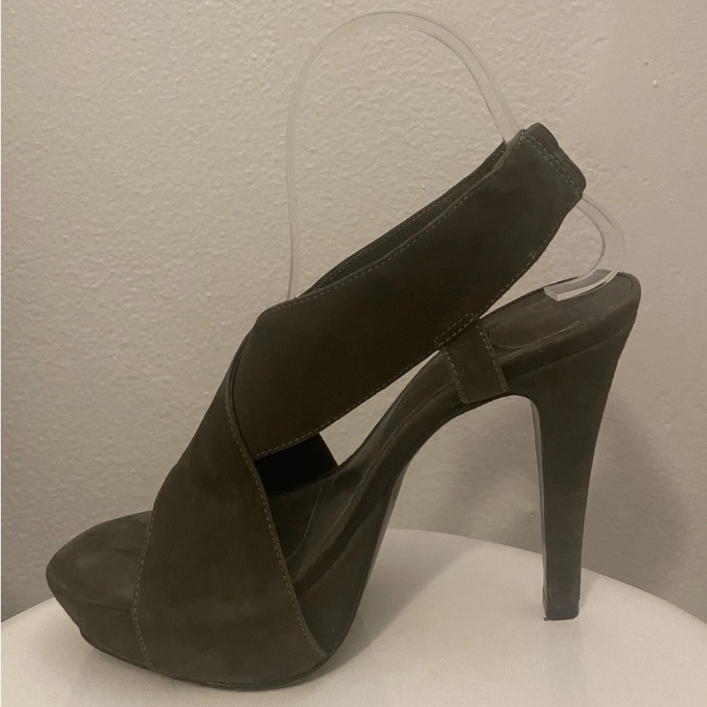 Diane Von Furstenberg DVF Olive Green Heels Size 7 Platform Suede Pumps GOOD - Picture 9 of 11